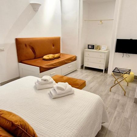 Maison Marinella Boutique Room Nápoles Exterior foto